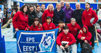 El Municipio realizó una jornada recrativa junto a 6 mil egresados secundarios de Alte Brown El Municipio realizó una jornada recrativa junto a 6 mil egresados secundarios de Alte Brown