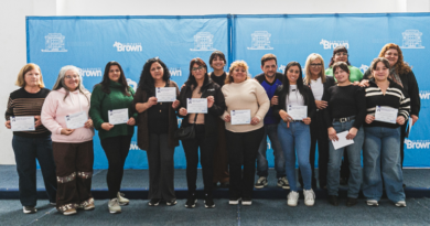 El Municipio de Alte Brown reconoció a 400 egresados del Centro de Formación para el Trabajo de Rafael Calzada