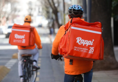 Trabajadores de aplicaciones suman un millón de personas en la era Milei