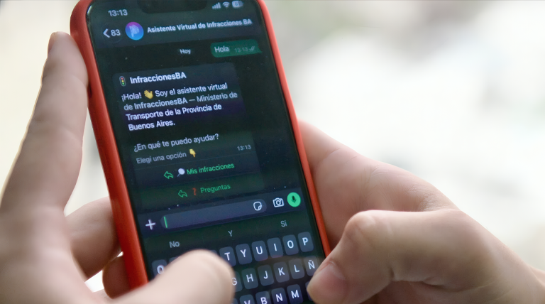 Infracciones de tránsito en Buenos Aires: cómo funciona el asistente virtual