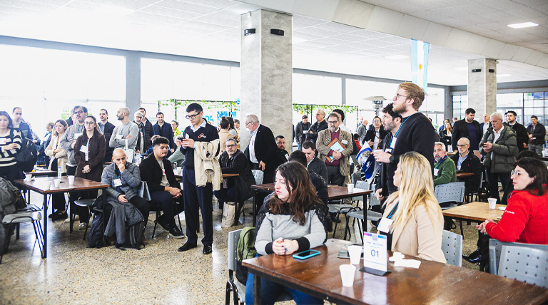 Fabiani y Paula Eichel encabezaron una jornada de trabajo para potenciar a las PyMEs de Alte Brown 2 20260809 pyme Fabiani y Paula Eichel