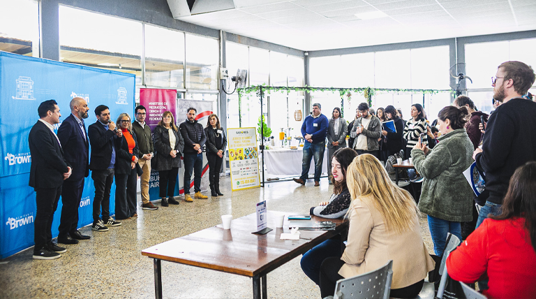 Fabiani y Paula Eichel encabezaron una jornada de trabajo para potenciar a las PyMEs de Alte Brown