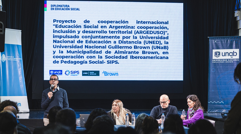20260816 brown diplomatura unab1 Diplomatura de Introducción a la Educación Social