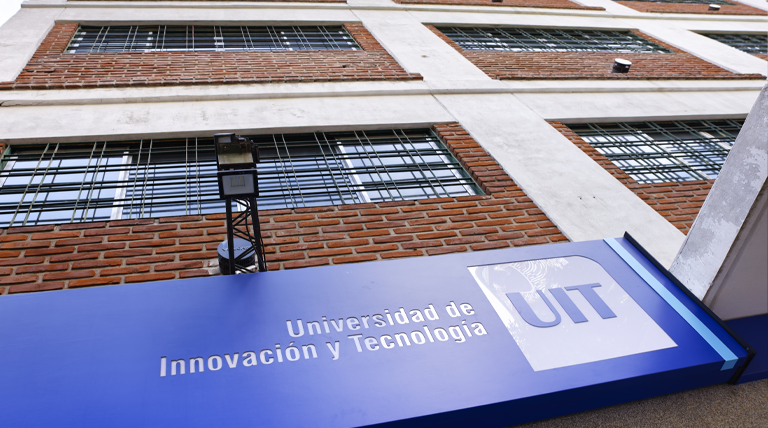 La UIT: Una nueva propuesta universitaria orientada a la innovación tecnológica