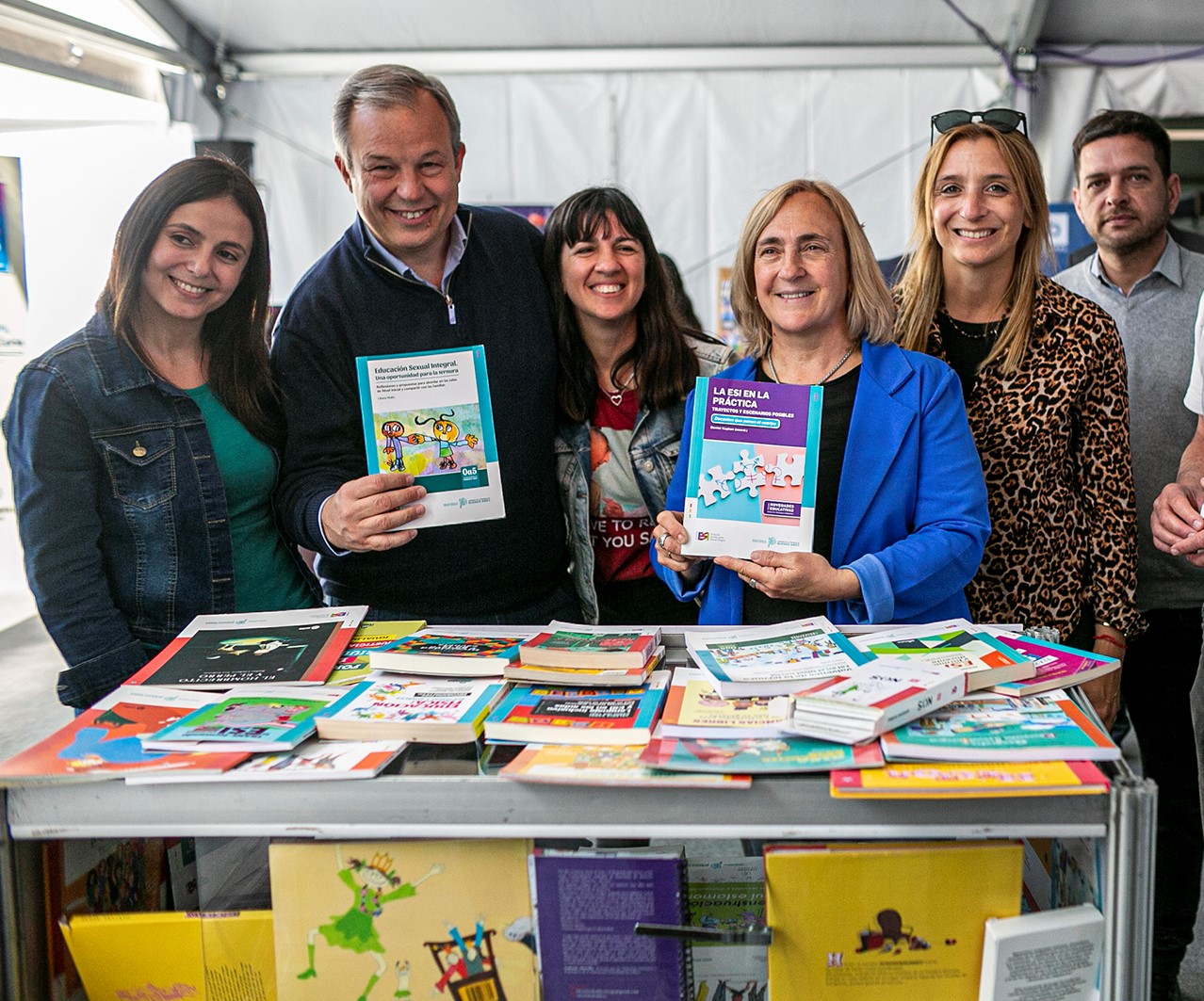 La Feria del Libro de Alte Brown desembarca en el Parque Don Orione 2 feria3 Feria del Libro de Alte Brown