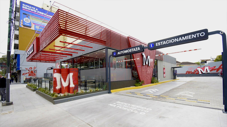 Cascallares, Fabiani Y Paula Eichel participaron de la inauguración del nuevo local de «Mostaza»