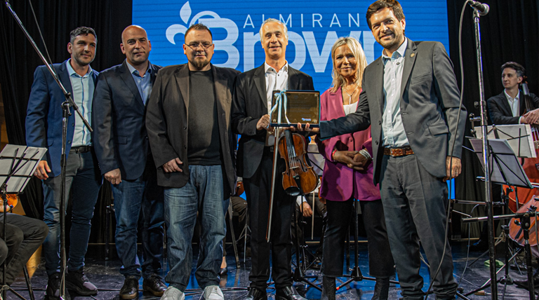 La Orquesta Municipal de Alte Brown brilló en un concierto especial por el 153° aniversario del distrito La Orquesta Municipal de Alte Brown brilló en un concierto especial por el 153° aniversario del distrito