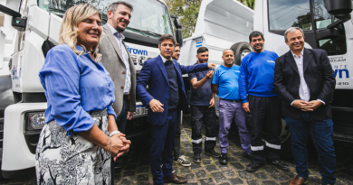 El Municipio de Alte Brown presentó una nueva flota de camiones, maquinaria y equipamiento