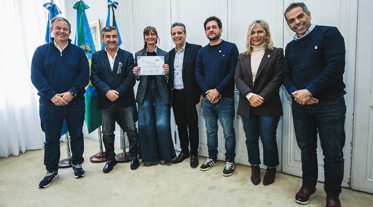 20261015 brown certifiacos1 certificados a trabajadores municipales