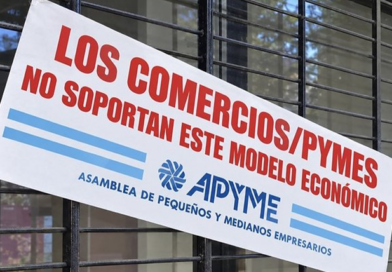 Pymes lanzan campaña callejera contra el modelo económico y denuncian cierres masivos Pymes lanzan campaña callejera contra el modelo económico y denuncian cierres masivos